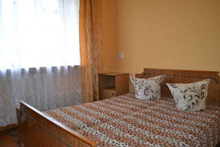 Гостевой дом Дворик Италии Судак Двухместный номер с 1 кроватью или 2 отдельными кроватями и общей ванной комнатой-7